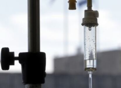 Una dosis de quimioterapia es suministrada a un paciente en Carolina del Norte.