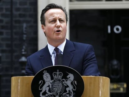 David Cameron comparece ante la prensa, este viernes.