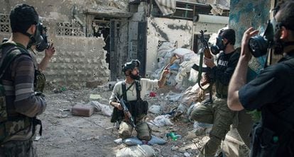 Combatientes de la brigada de Tahrir Al-Sham acaban de sufrir un ataque de gas tóxico el 13 de abril en Jobar, en Damasco.