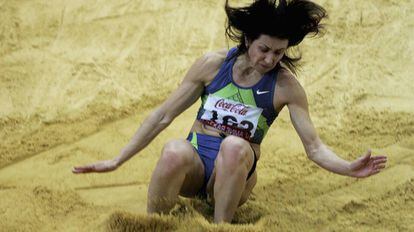 Tatiana Lebedeva, en una competición de 2007.