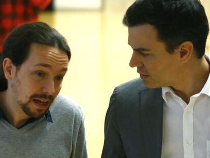 Pablo Iglesias y Pedro Sanchez en una imagen de archivo en el Congreso de los Diputados.