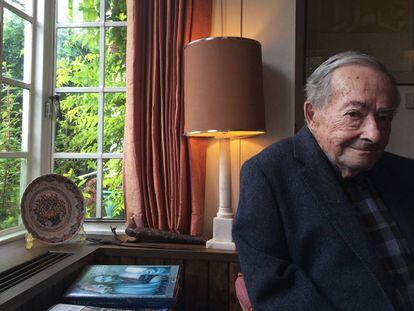 George Steiner, en su casa de Cambridge (Inglaterra) en junio de 2016. 