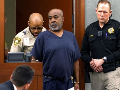 Duane Davis llega a una audiencia en el tribunal, el pasado 4 de octubre. Este jueves se ha declarado "no culpable" de la muerte de Tupac Shakur.