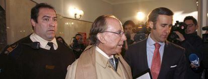 El empresario José María Ruiz-Mateos a su llegada a los juzgados de Palma.