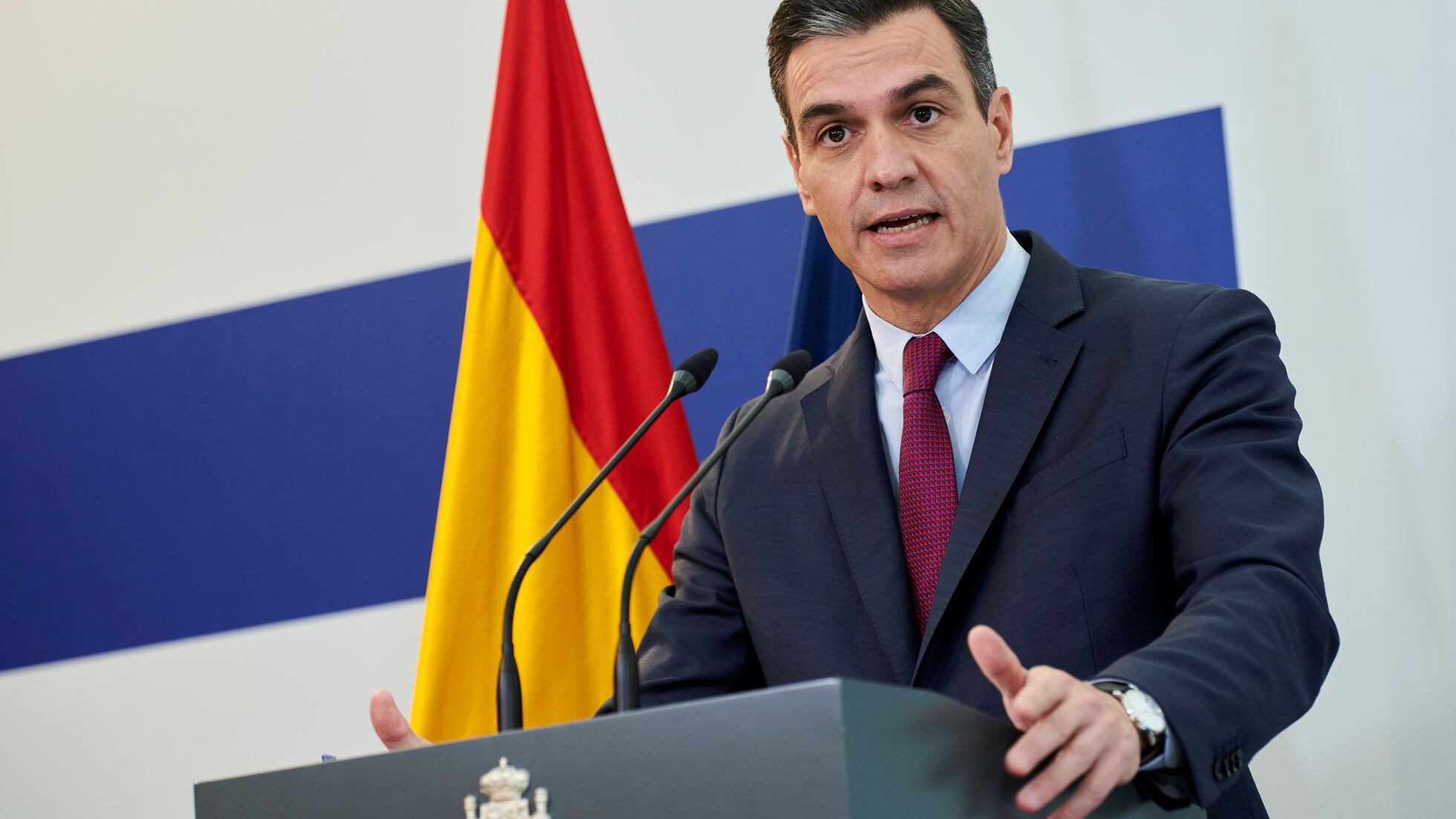 Pedro Sanchez anuncia la equiparación del precio del Gasoil, incuído el agrícola, al de la Gasolina