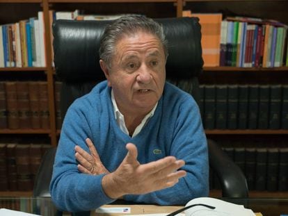 El expresidente Eduardo Duhalde, durante la entrevista con EL PAÍS.