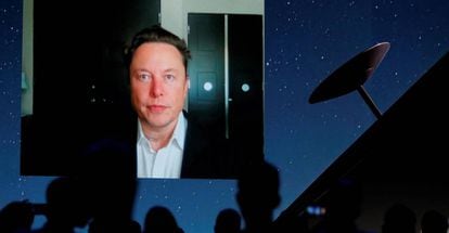 Elon Musk, fundador de Tesla, SpaceX y Starlink, durante su intervención en el MWC a través de videoconferencia. 