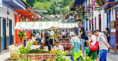 Mercado en el pueblo de Salento, Colombia.