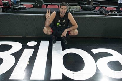 El alero del Bizkaia Bilbao Basket Alex Mumbrú.