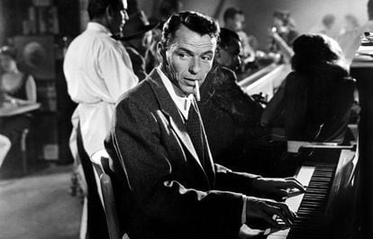 Sinatra en la pel&iacute;cula &#039;Siempre t&uacute; y yo&#039; de 1955.