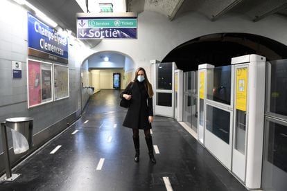 Justine Febrier, el viernes en el metro de París.