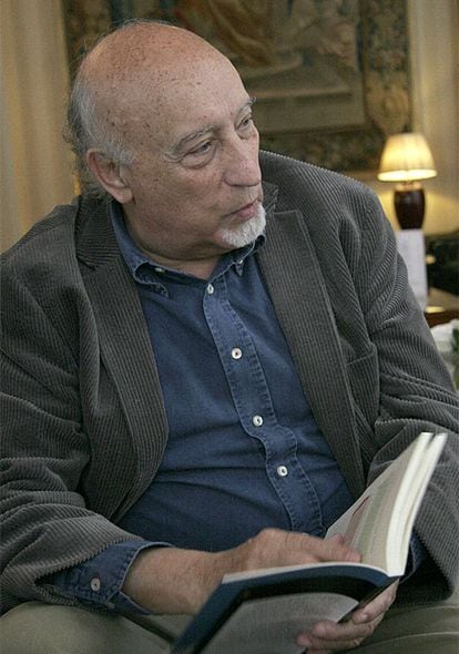 El escritor Manuel Vicent.