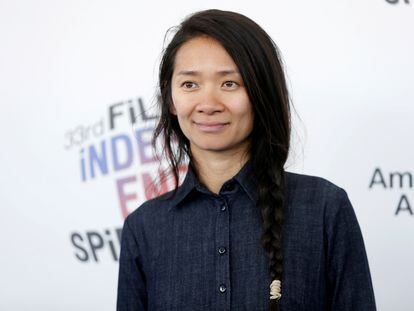La directora Chloé Zhao, en los Premios Independent Spirit, en 2018.