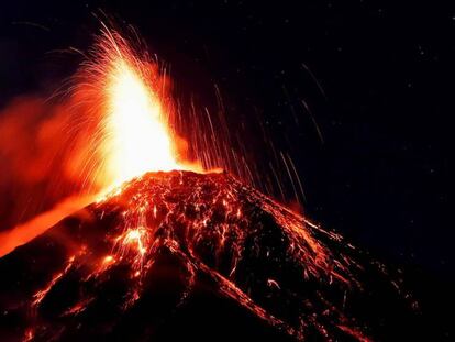 Erupción del volcán de Fuego de Guatemala.