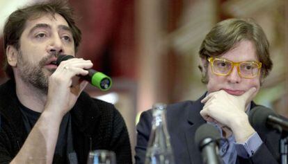 Javier Bardem (izquierda) y Álvaro Longoria, en París.