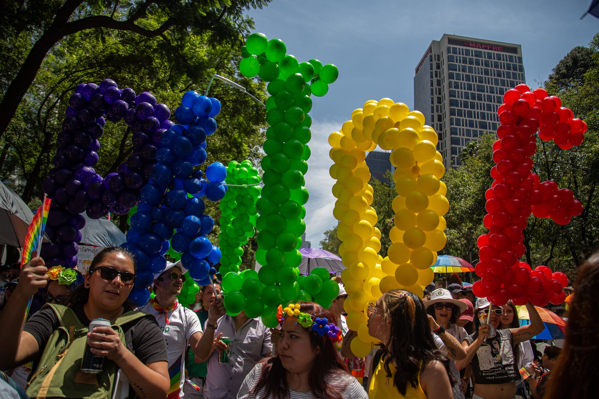 Las imágenes de la marcha por el orgullo LGBT+ en Ciudad de México ...