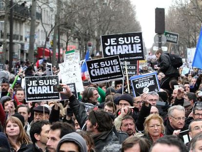 Supervivientes de los atentados de París demandan a varios medios