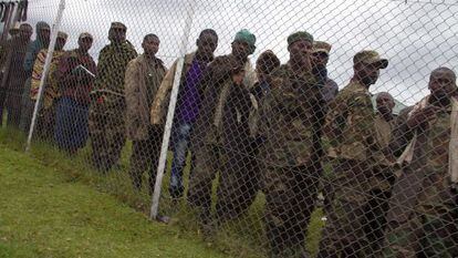 Rebeldes congoleños del M23 se rinden en rugwero al Ejército ugandés, el viernes.