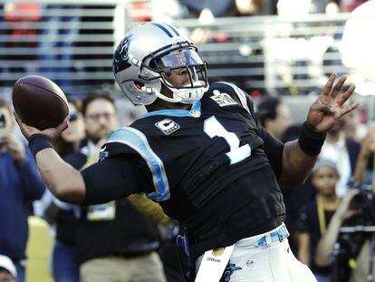 El quarterback de los Panthers, Cam Newton.