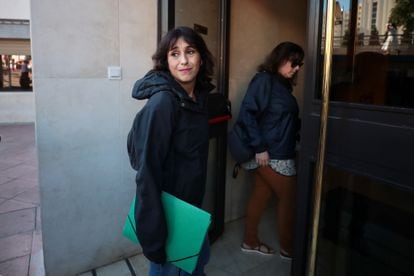 Juana Rivas, a su llegada a los juzgados de Granada en 2018.