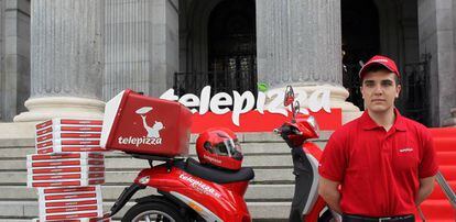 Moto de Telepizza en su reestreno en Bolsa en 2016. 