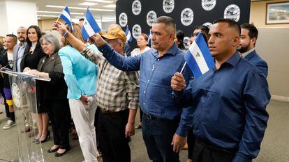 Algunos de los presos políticos liberados por el régimen de Daniel Ortega, el pasado 15 de febrero, en Miami (EE UU).