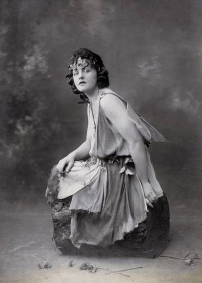 Pamela Lyndon Travers, alrededor de 1924.