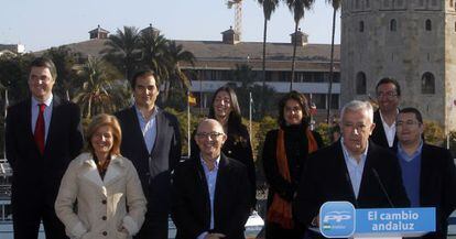 Arenas y los cabeza de listas a las autonómicas, el 22 de enero en Sevilla.