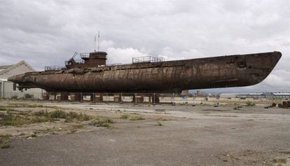 El submarino alemán U-534, hundido en 1945, recuperado del fondo marino en 1993 y expuesto en Birkenhead, Gran Bretaña.