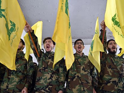 Milicianos de Hezbolá, el pasado día 6 en Beirut (Líbano), durante un funeral.