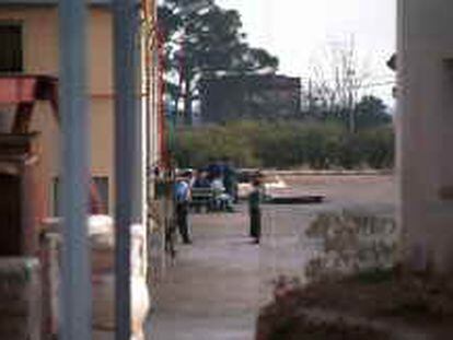B SIN Nº (29/FEB/00) -RECIBIDA POR EMAIL- explosion en Constanti . -FOTO: JOSE LUIS SELLART SANJUAN.