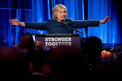 La candidata demócrata Hillary Clinton en un acto en Nueva York el viernes