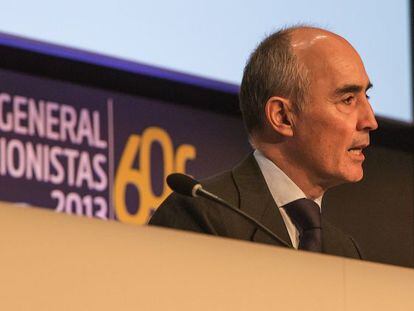 El presidente de Ferrovial, Rafael del Pino, en la junta de accionistas de la compañía en 2013.