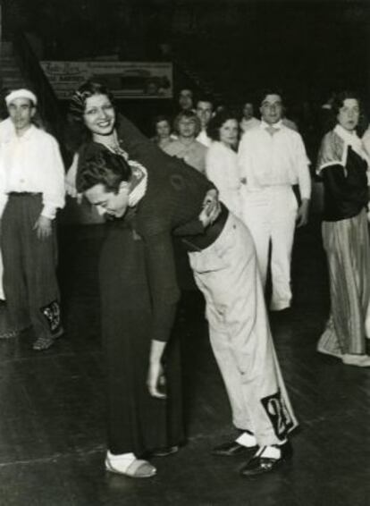 Parella d'un torneig de ball a l'Olympia el març del 1934.