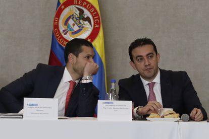 Interior Minister Daniel Palacios (l) and the National Registrar of Civil Status, Alexander Vega (r) hold a meeting with members of the Electoral Guarantees Table, in Bogotá (Colombia).