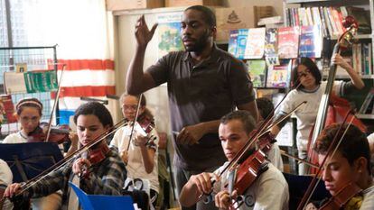 Fotograma de la película 'El profesor de violín'.