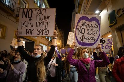 Marcha feminista en Sevilla por el Día Internacional de la Mujer.