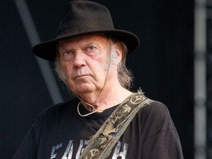 Neil Young, cantante canadiense.