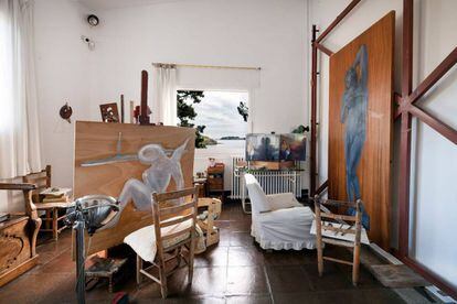 Interior de la casa de Salvador Dali a Portlligat.