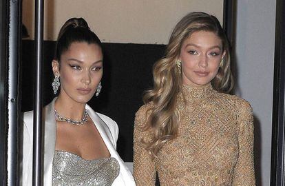 Bella y, a la derecha, Gigi Hadid, el pasado 14 de noviembre en Nueva York.