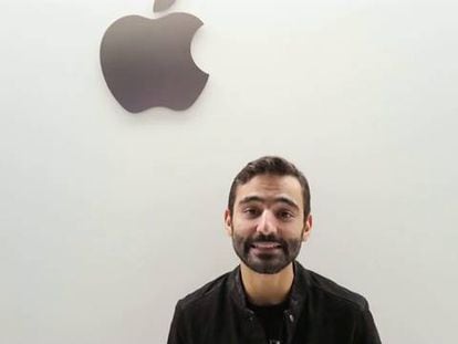 Máximo Cavazzani durante la presentación del reloj de Apple.