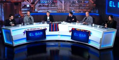 ‘El Bar’ programa deportivo en streaming sobre la actualidad y rivalidad futbolística entre el FC Barcelona y el Real Madrid presentado por Sique Rodríguez.