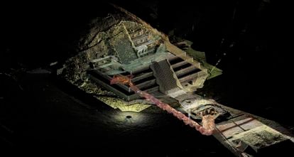 Vista del túnel con escáner láser del templo de Quetzalcóatl. 