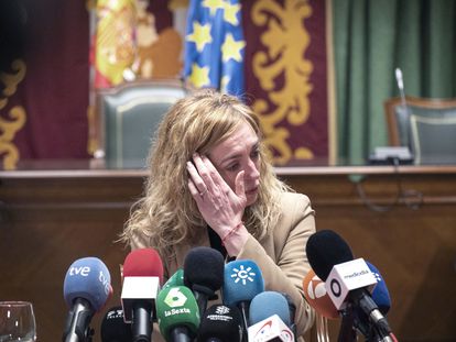 La alcaldesa de Maracena (Granada), Berta Linares (PSOE), durante una rueda de prensa el pasado miércoles.