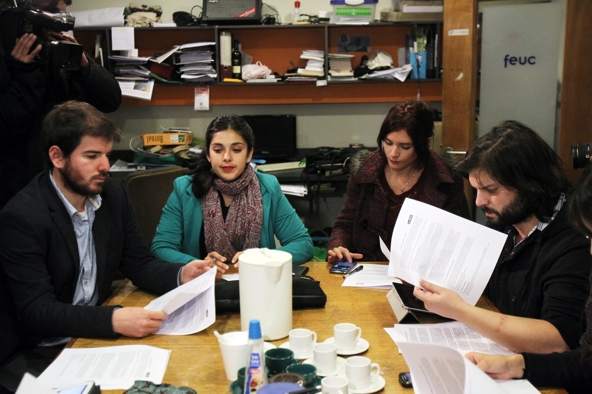 De izquierda a derecha, los entonces diputados y exdirigentes estudiantiles Giorgio Jackson, Karol Cariola, Camila Vallejo y Gabriel Boric, el 2 de junio de 2014. 