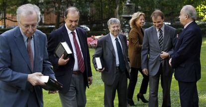 Juan Pablo Fusi, Andrés de Blas, Antonio Morales, María Cifuentes, Joan Tarrida y José Varela Ortega.