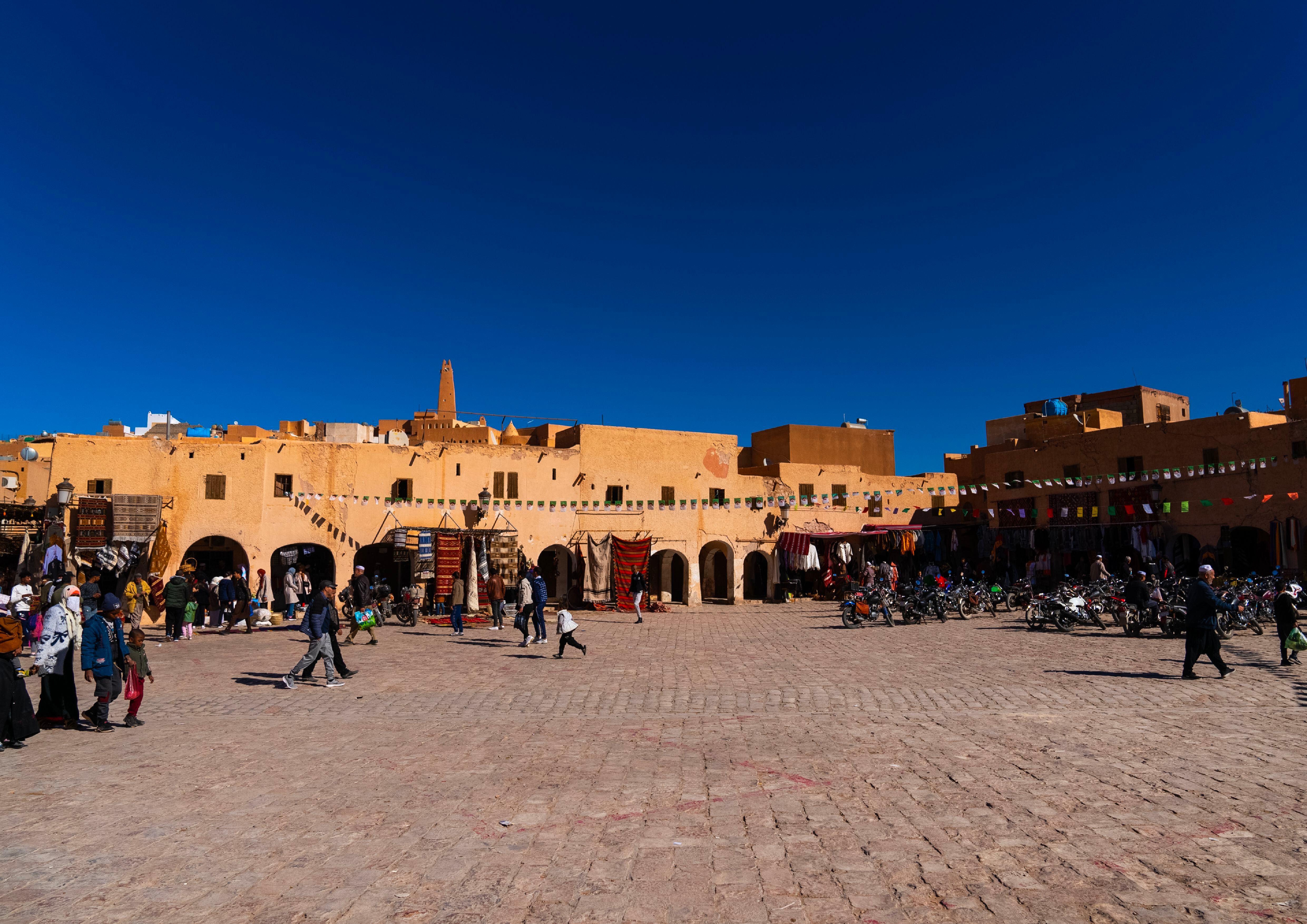 La plaza del Mercado en la localidad argelina de Gardaya. 