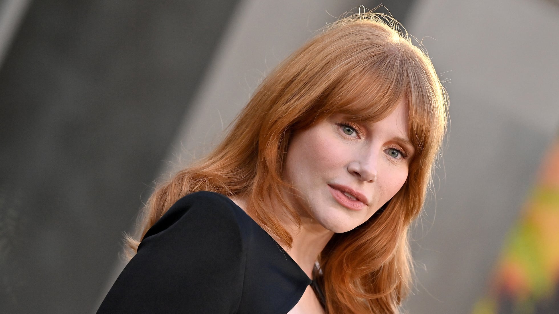 Bryce Dallas Howard revela la presión para perder peso que sufrió en  'Jurassic World: Dominion': “Me pidieron que no usara mi verdadero cuerpo  en pantalla” | Gente | EL PAÍS