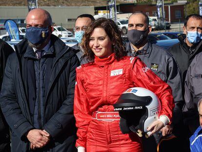 Isabel Díaz Ayuso, el pasado martes, en el circuito del Jarama, que ahora se llamará Circuito de Madrid Jarama-RACE.