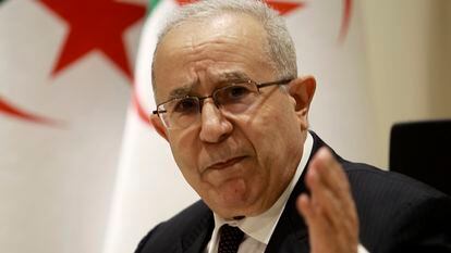 El ministro de Exteriores argelino, Ramtane Lamamra, durante una comparecencia pública el pasado agosto.
